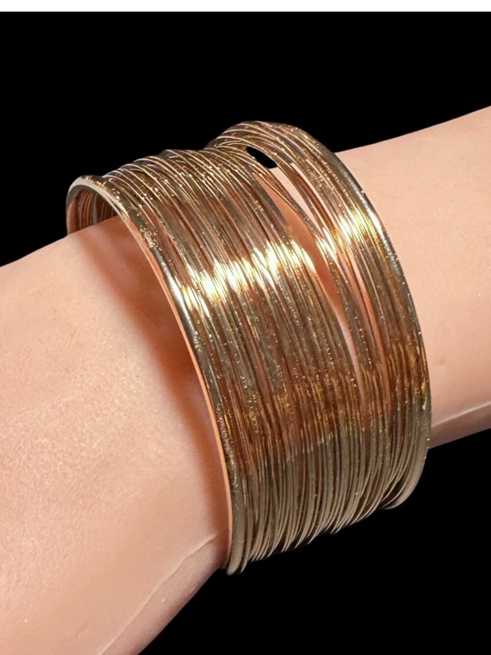 Wrapped Wire Cuff Bracelet Gold Tone Boho Industrial Womens Costume Jewelry NWOT